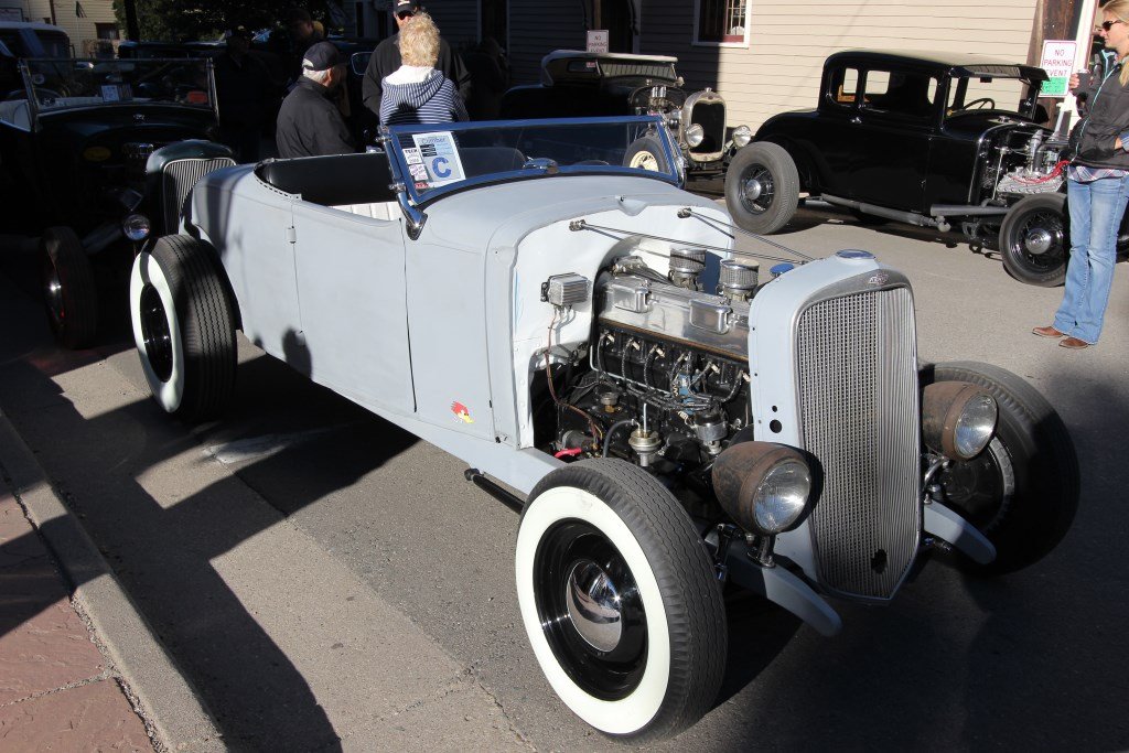 fri12_mainstreetcarshow35.jpg