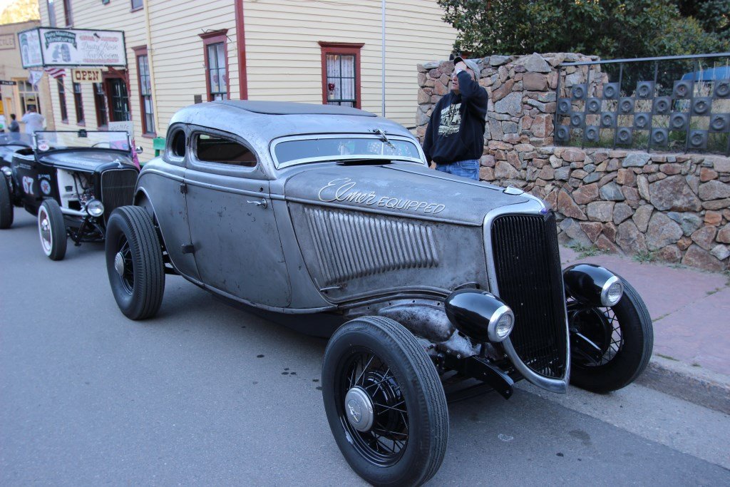 fri12_mainstreetcarshow51.jpg