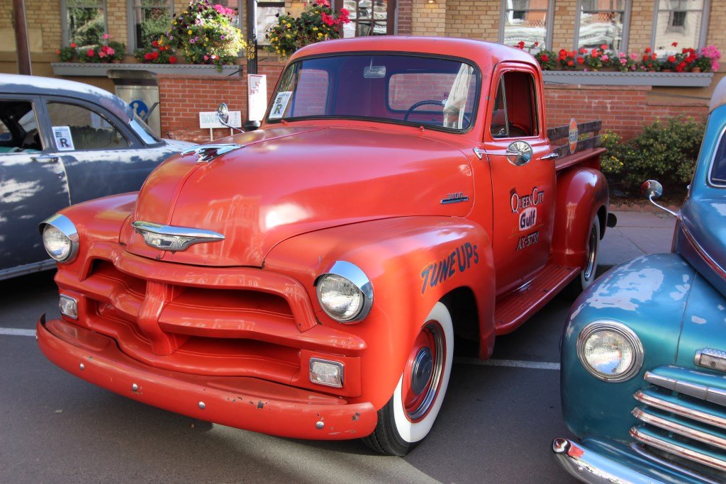 fri12_mainstreetcarshow71.jpg