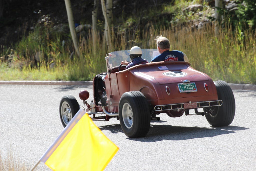 sat13_hotrodhillclimb151.jpg