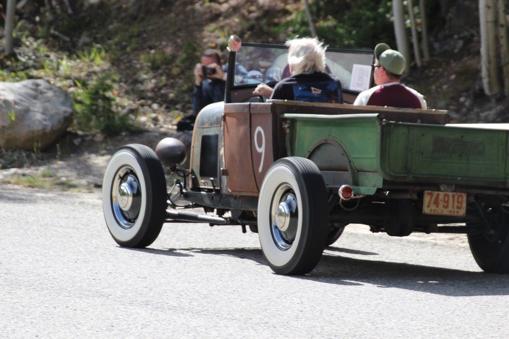 sat13_hotrodhillclimb212.jpg