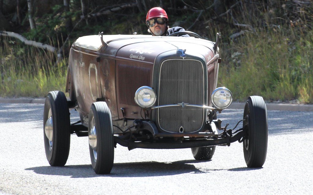 sat13_hotrodhillclimb32.jpg