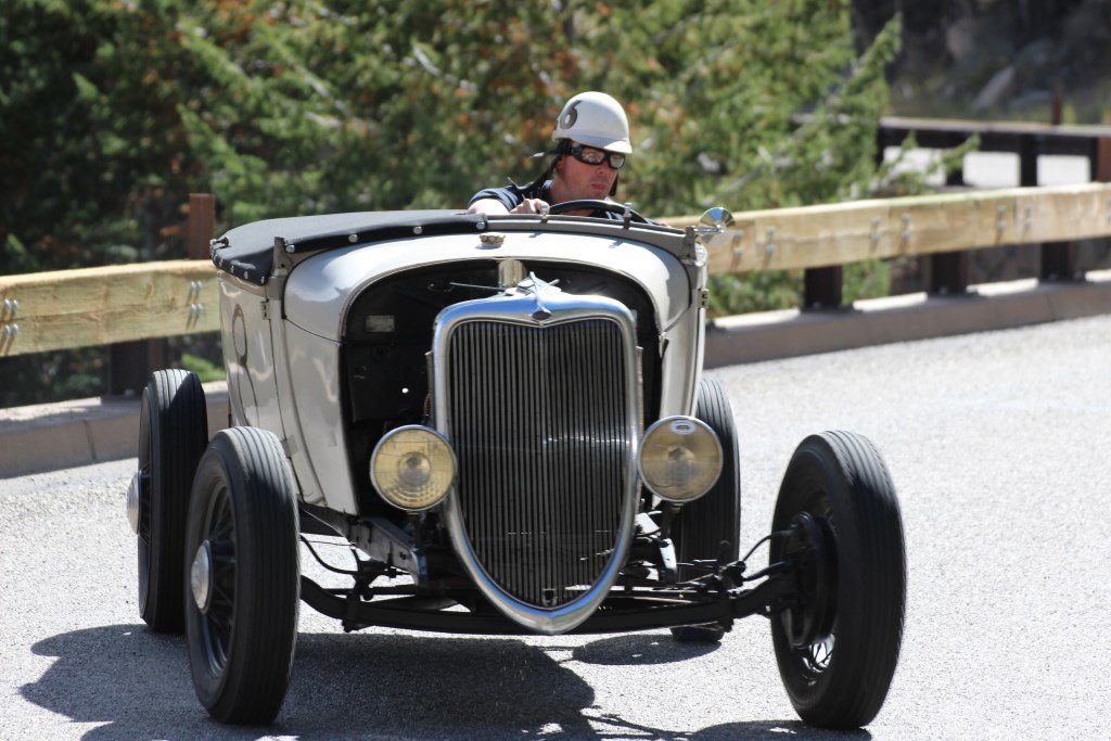 sat13_hotrodhillclimb40.jpg