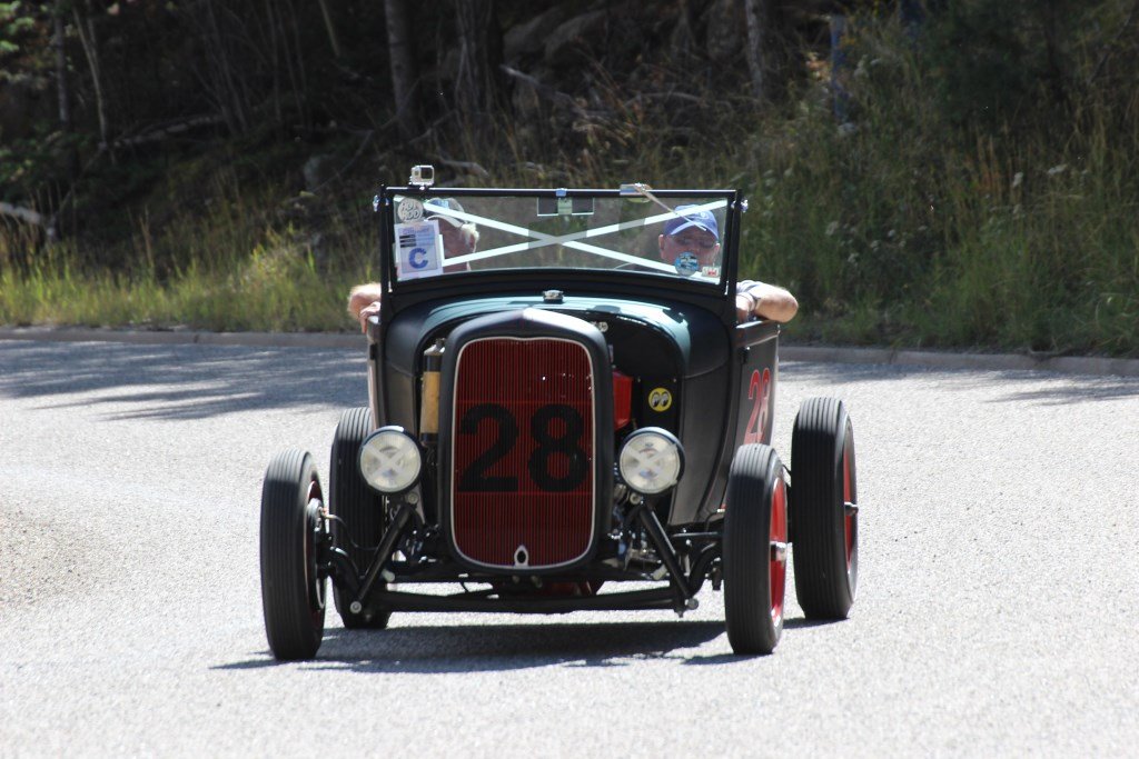 sat13_hotrodhillclimb71.jpg