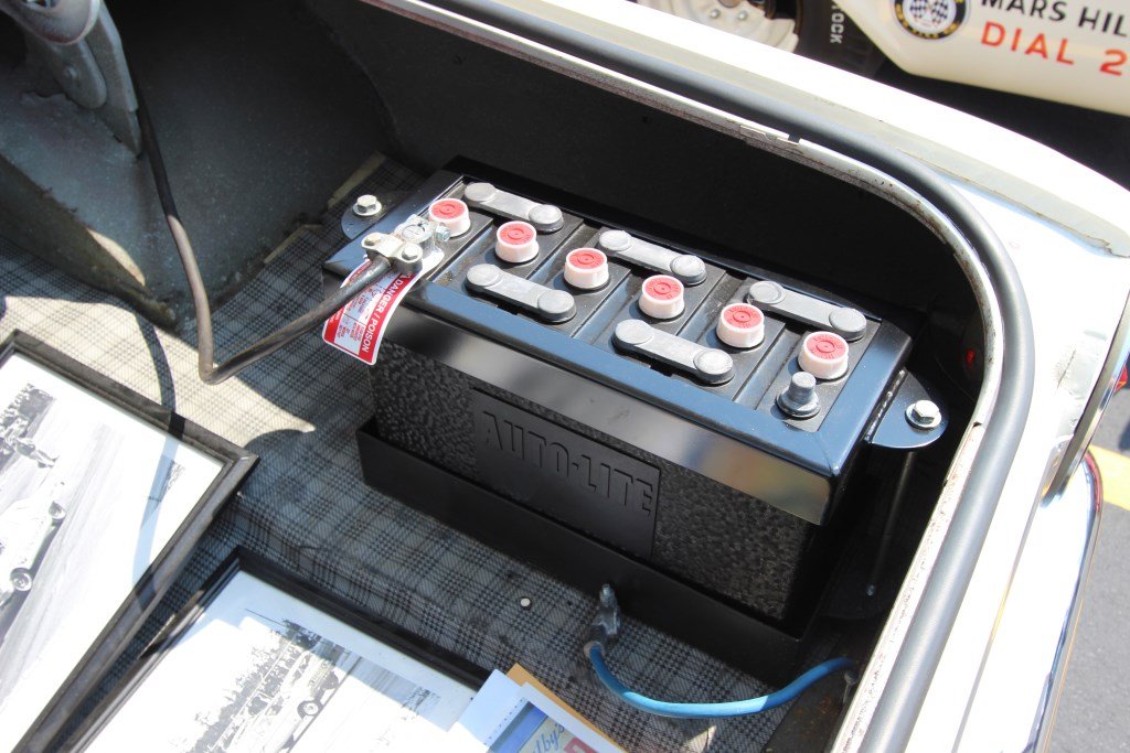sat28_021jeffthomas_trunk.jpg