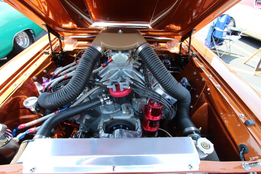 sat28_1250hp_fairlane_enginefront.jpg