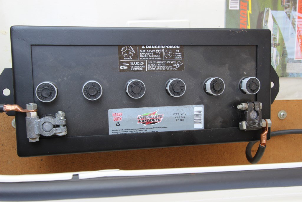 sat28_artgoodsel_battery2.jpg