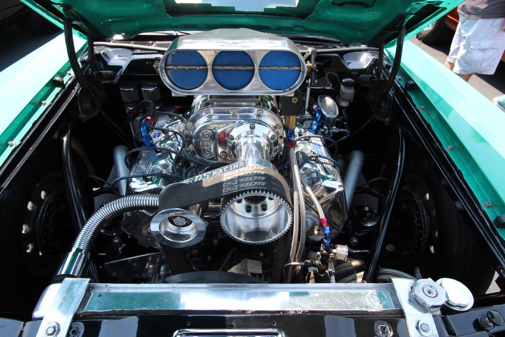 sat28_blown_torino_enginefront.jpg