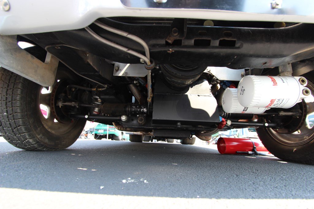 sat28_boss429_engineunder.jpg