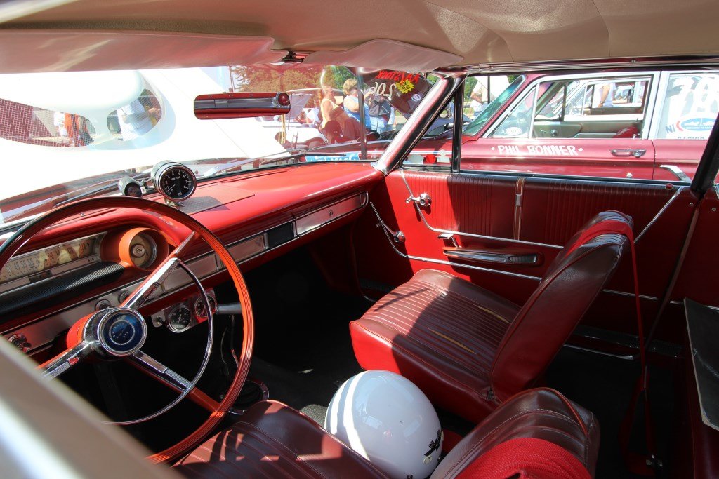 sat28_larrydavis_interior.jpg
