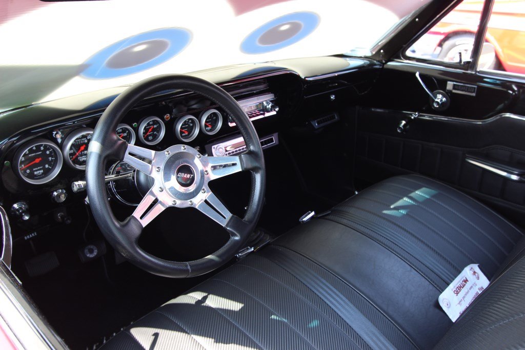 sat28_restomad_interior.jpg